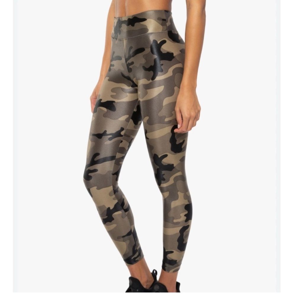 KORAL Lustrous Luxe High-Rise Olive Camo Leggings | Size S | Retail $145